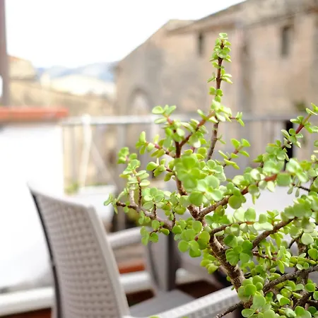 Maison al Massimo - City Center Full Apartment-2
